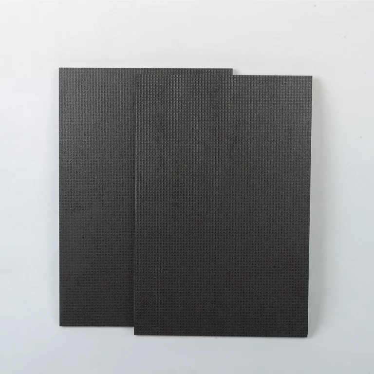 Waterproof black film faced plywood sheets for building, shuttering, and interior use